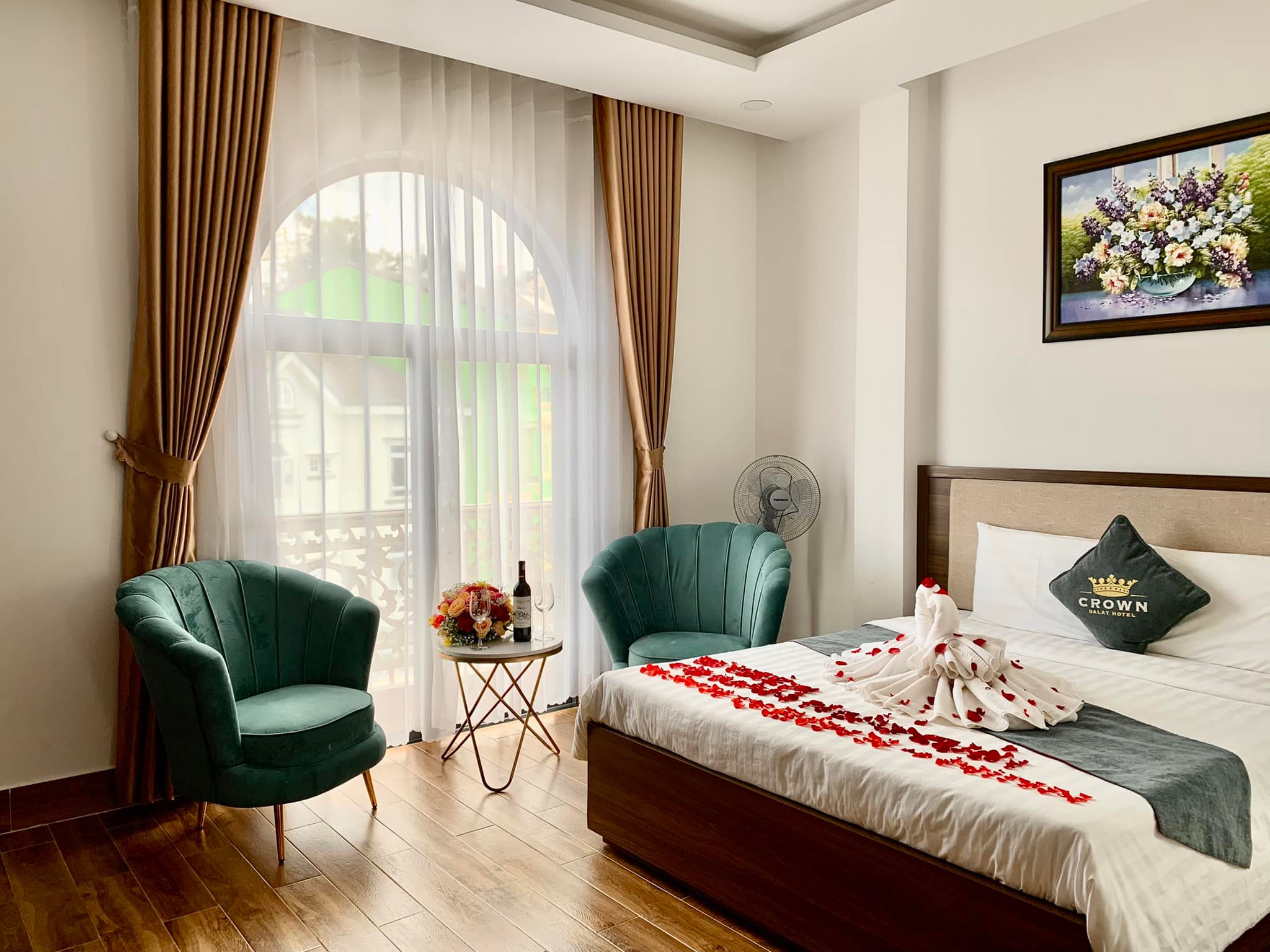 Crown Dalat Hotel