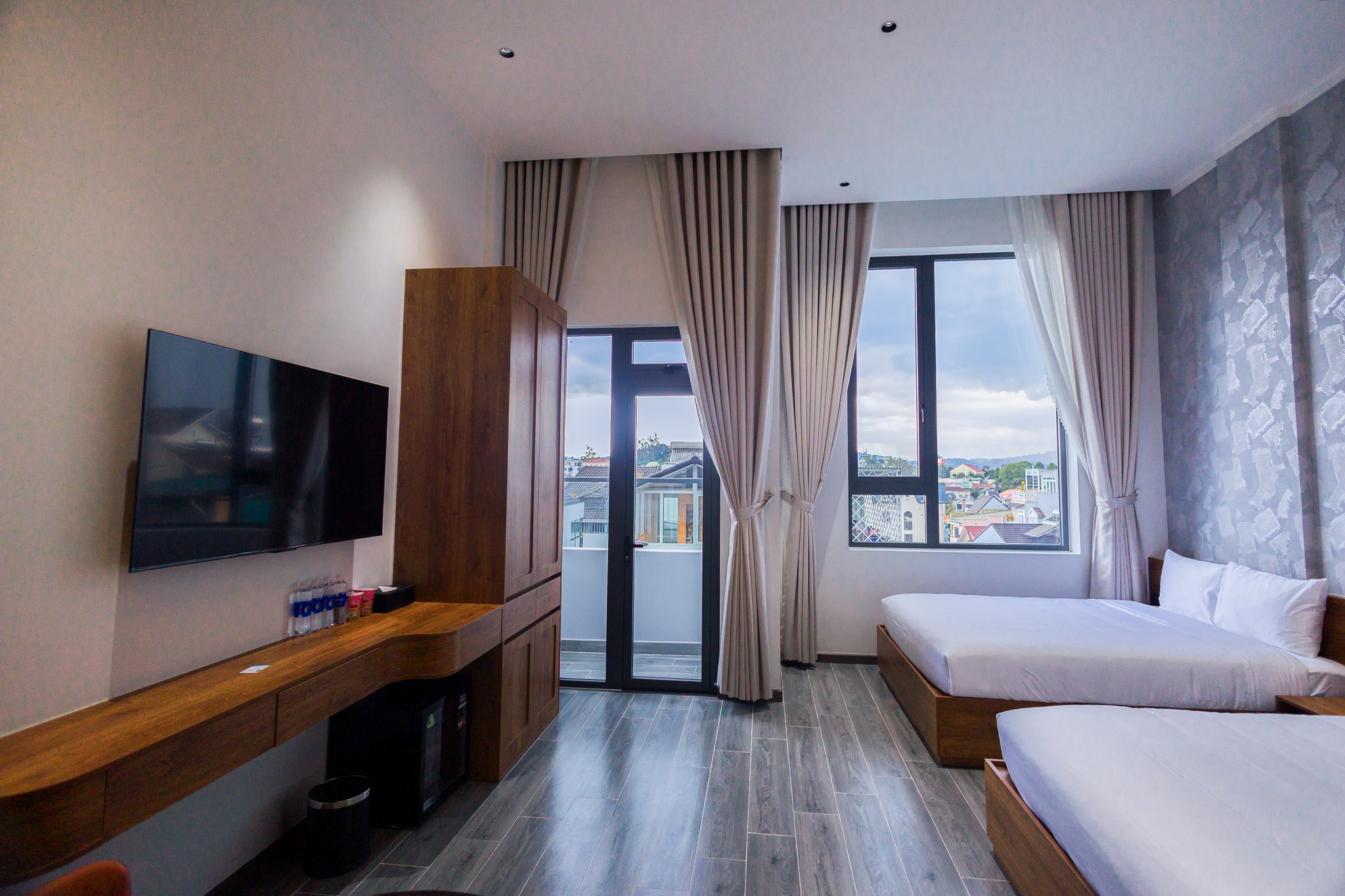enjoy apartment hotel