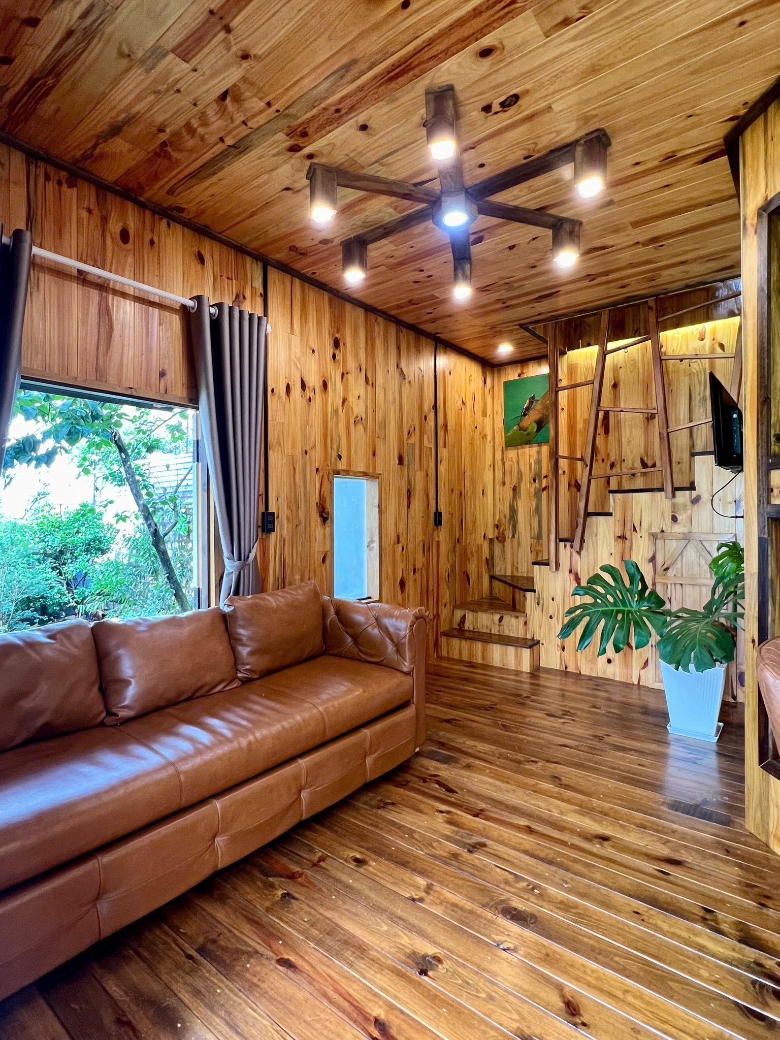 home gỗ 3 phòng ngủ