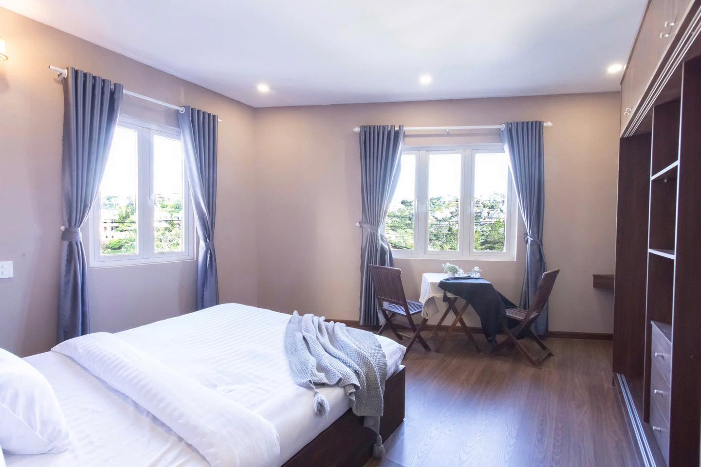 Hoàng Hoa Thám Nhỏ - Nhà Nguyên Căn