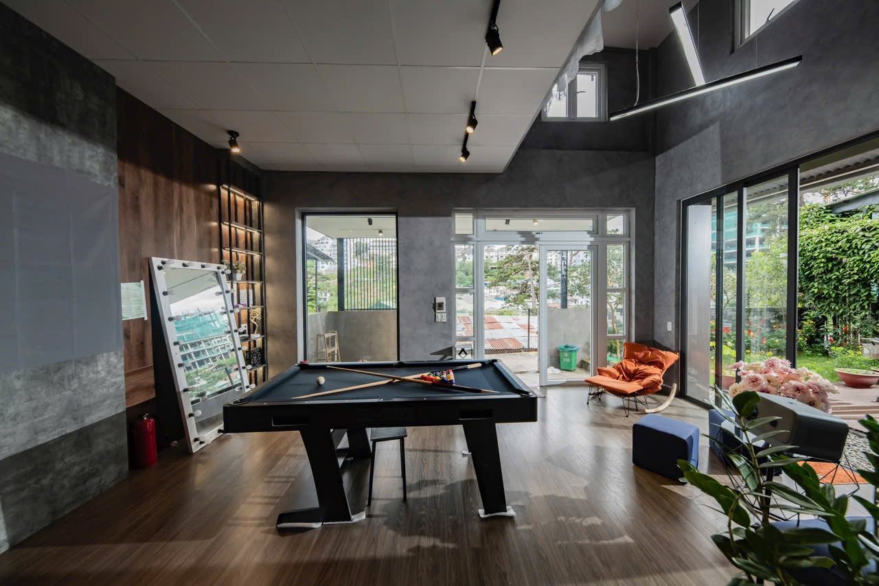 Nến Homestay