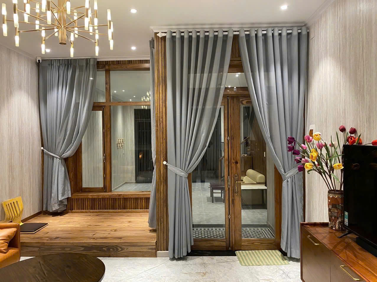 nhà nguyên căn Mê Linh