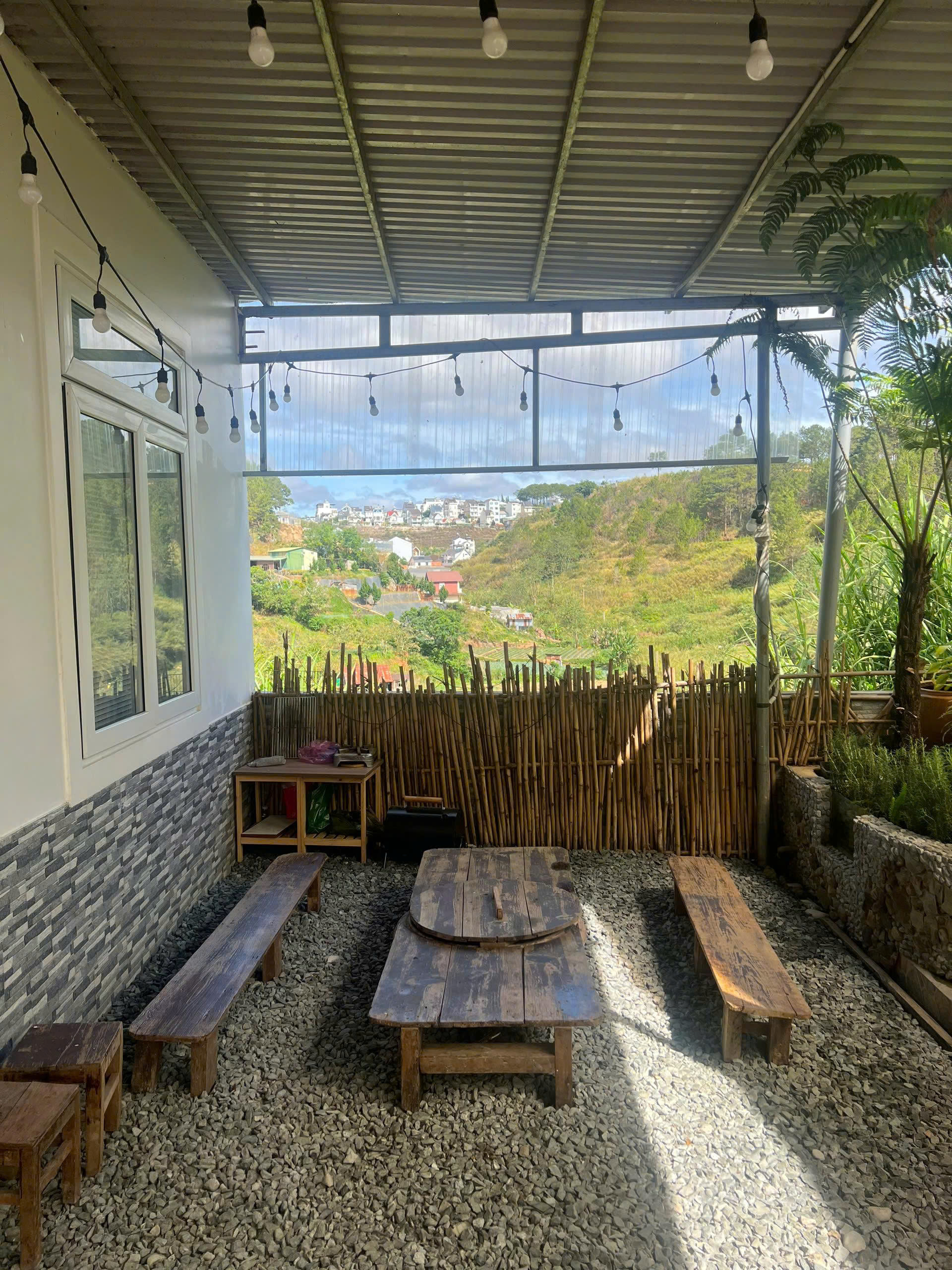 vị trí Bơ Homestay