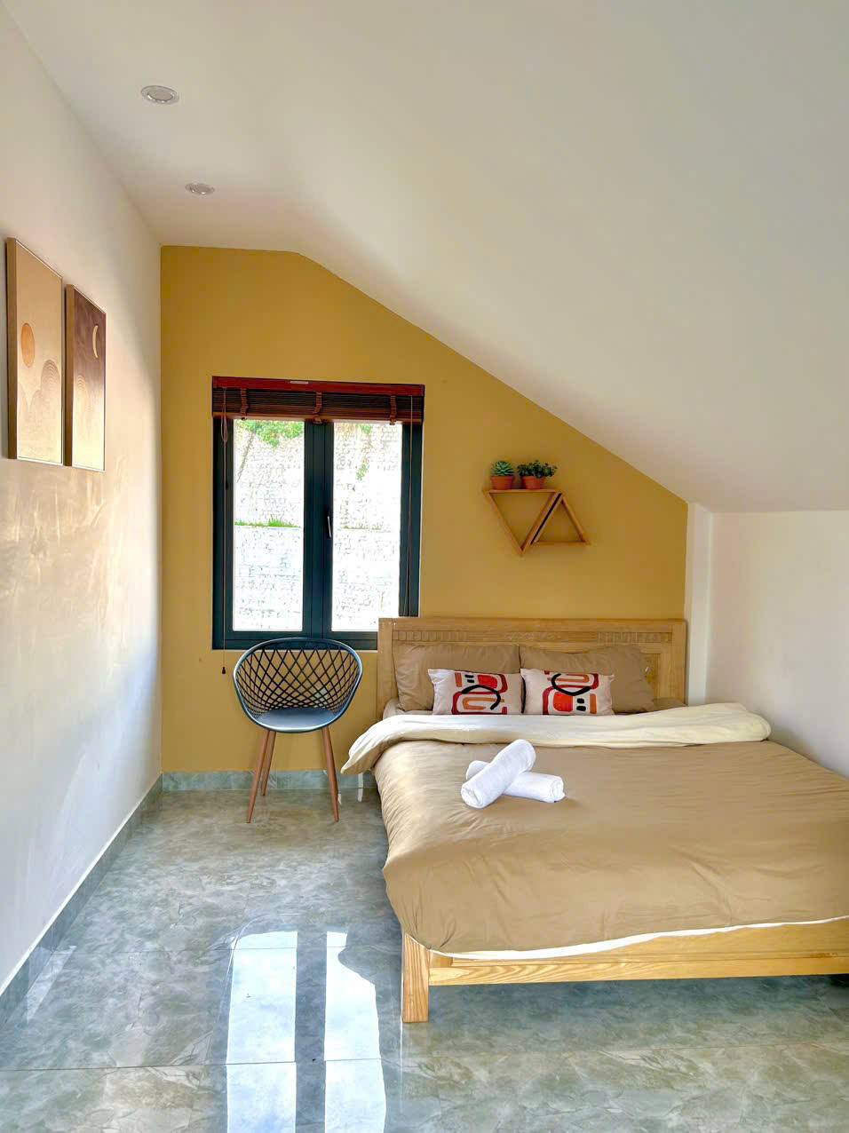 home Nguyễn Đình Quân