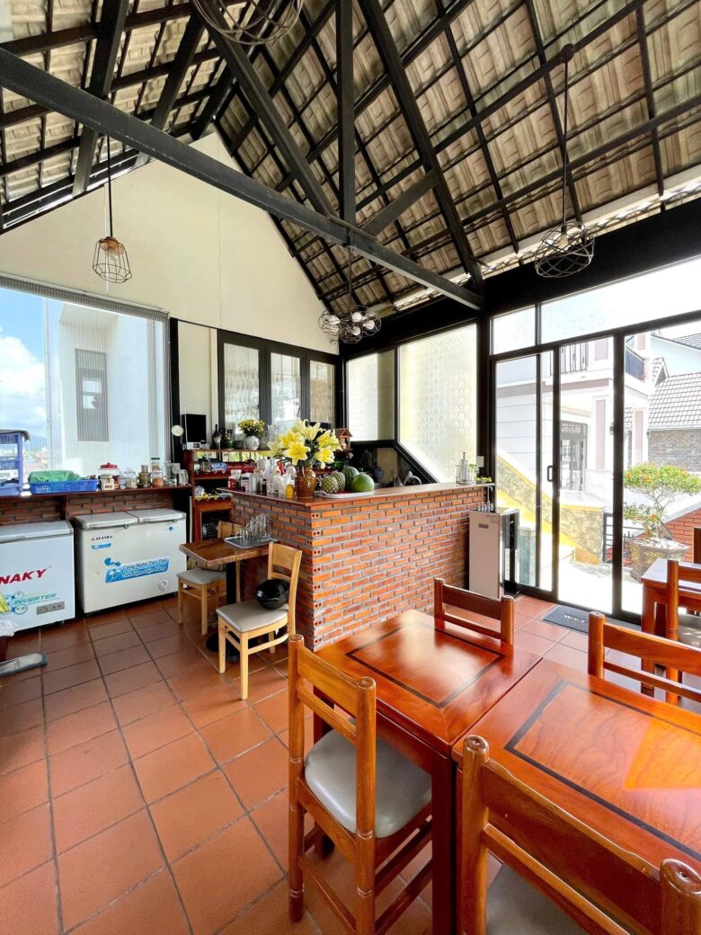 không gian bên ngoài