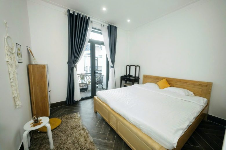 Villa nam hồ