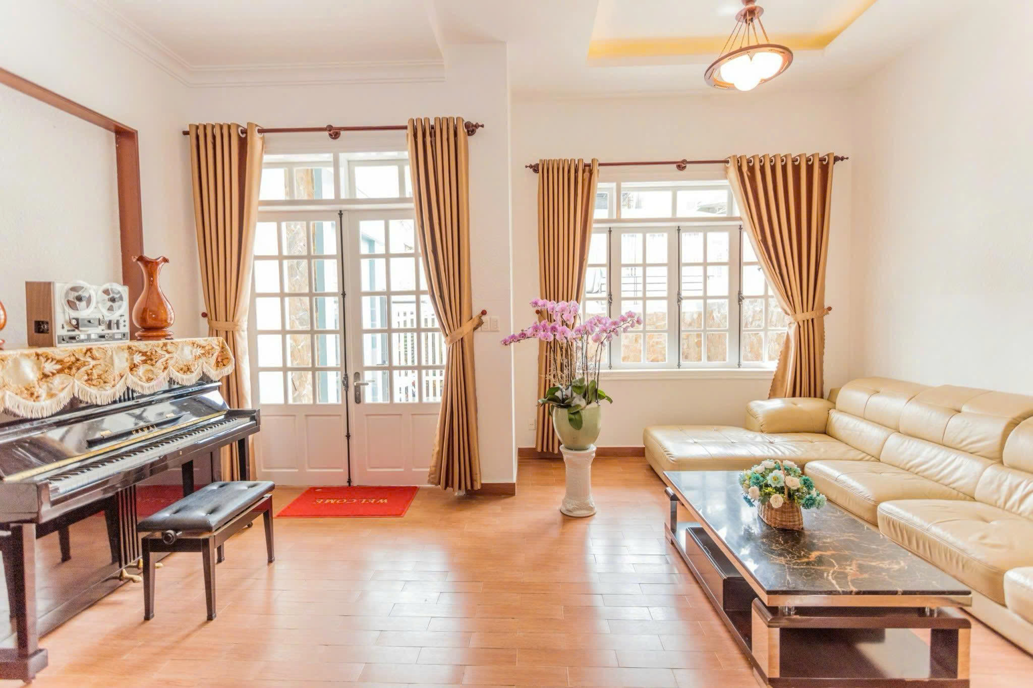 Home Ngô Quyền