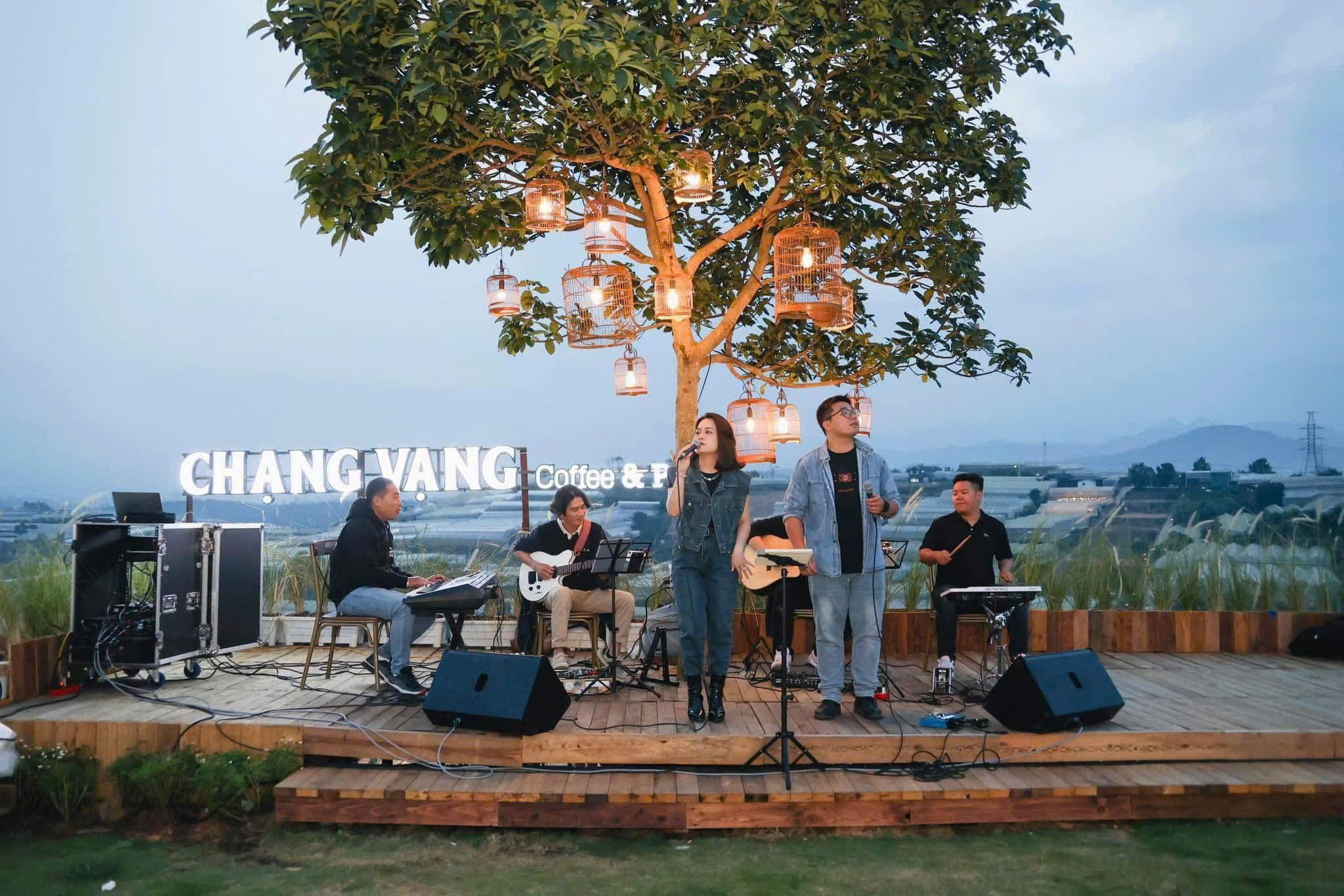 trải nghiệm Cafe Acoustic Chill