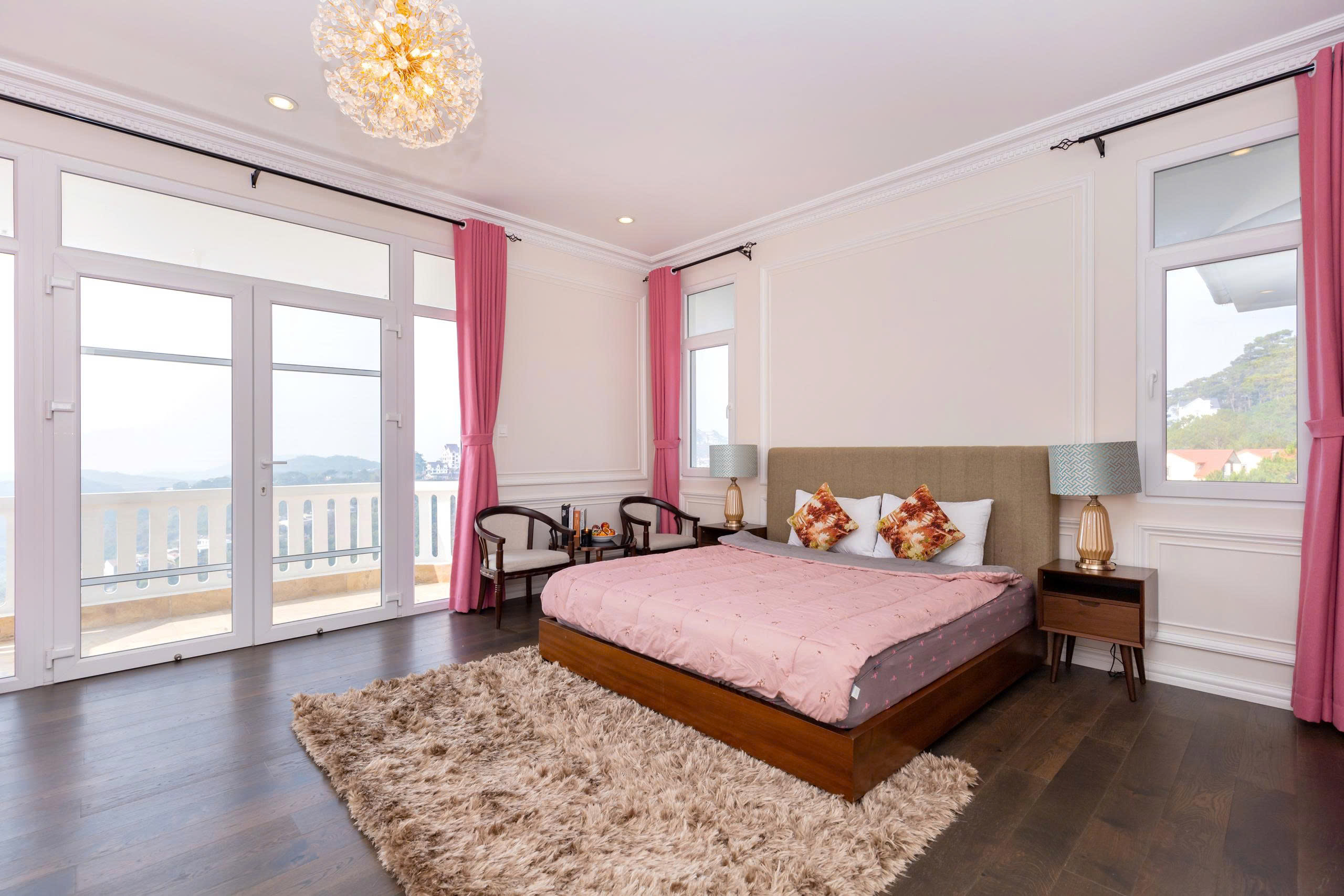 Villa Đỗ Quyên