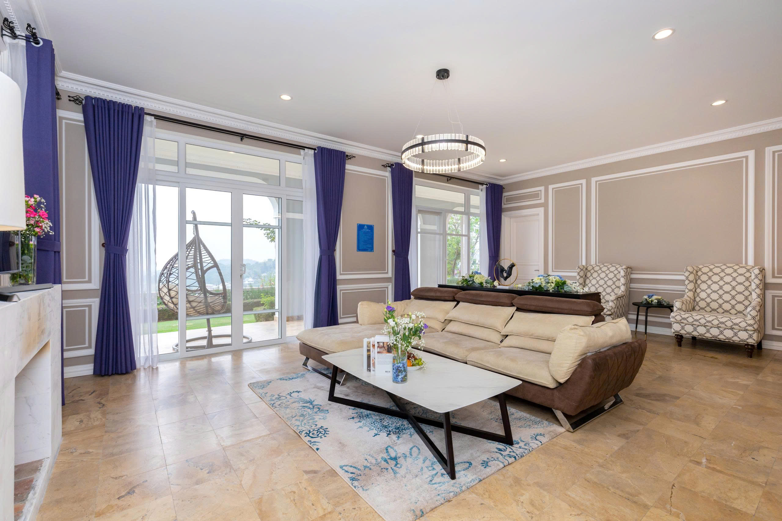 Villa Phượng Tím