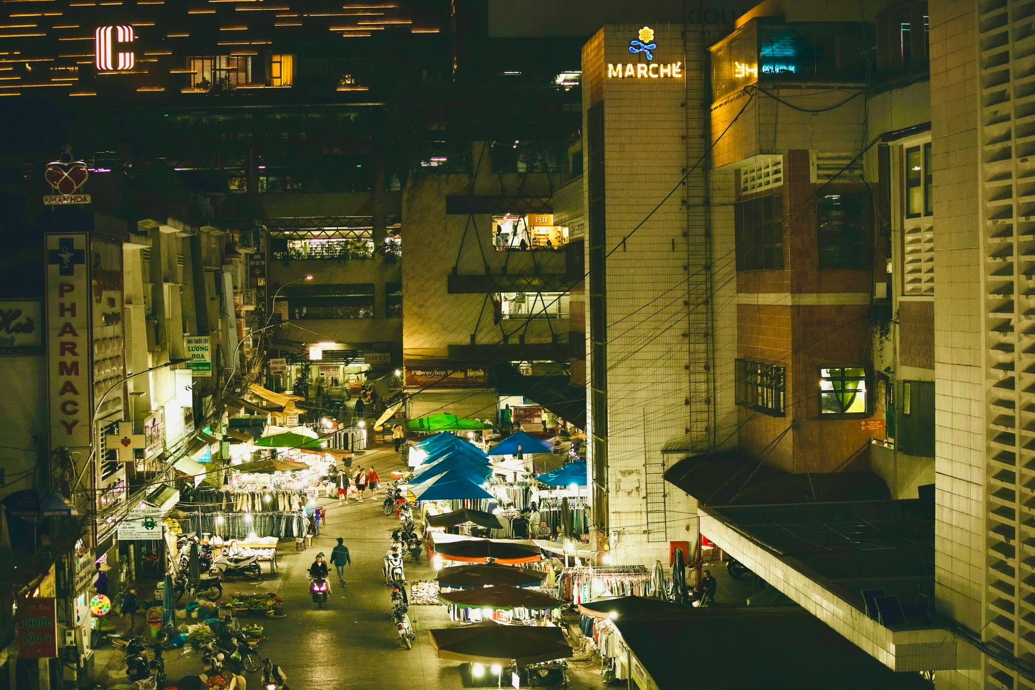 chợ đêm đà lạt