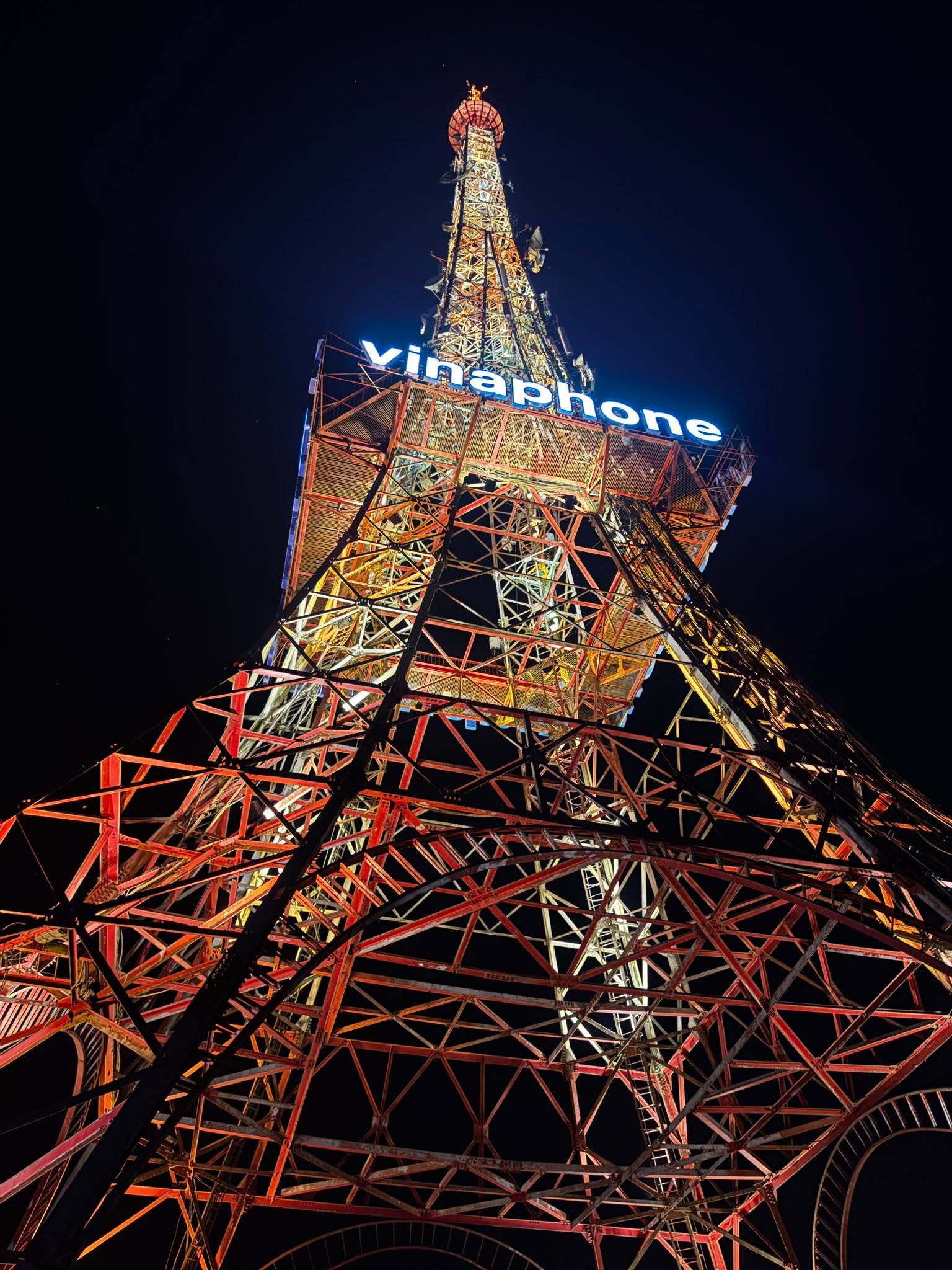 Check in Tháp Eiffel Đà Lạt